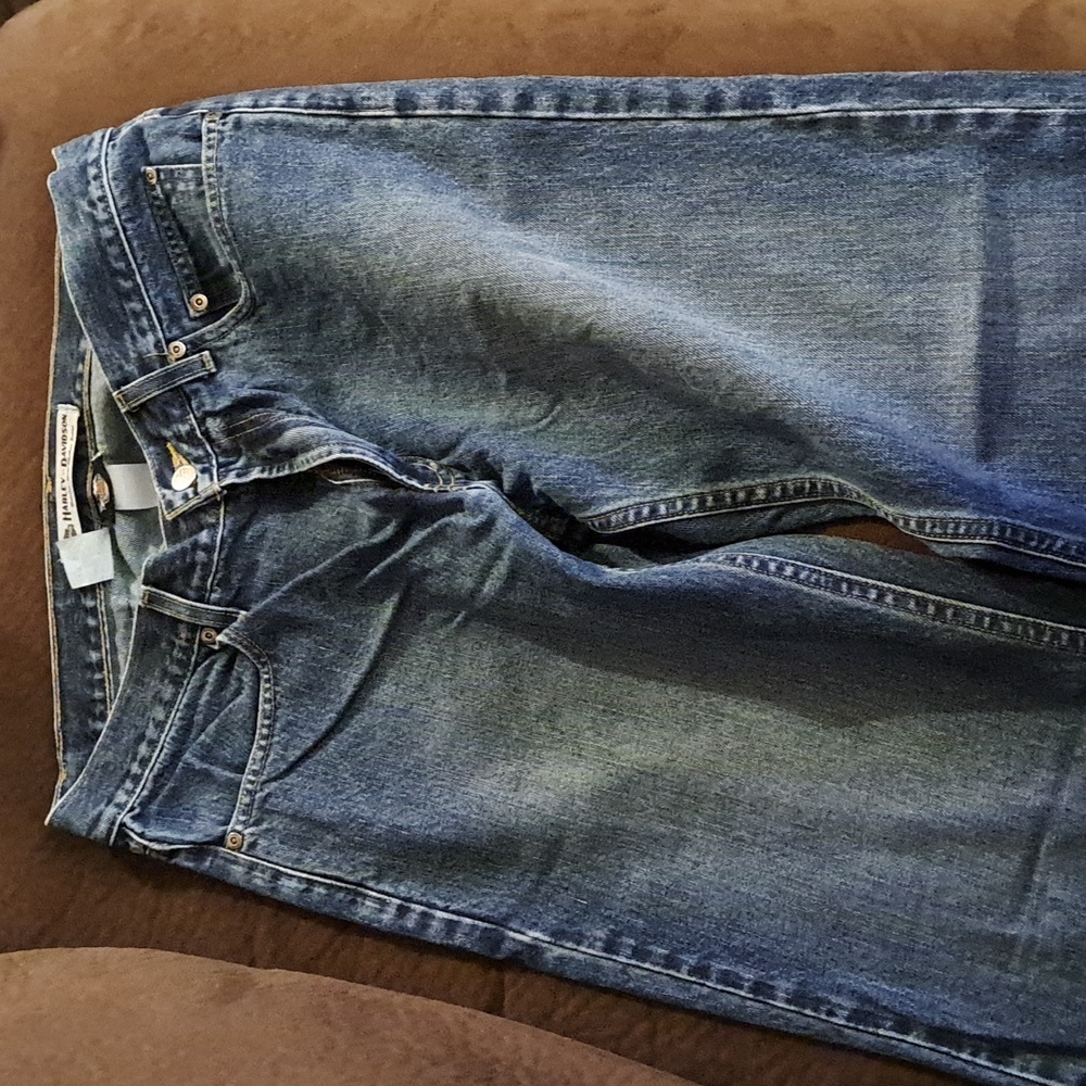 Men's Harley Davidson jeans. Size 34 x 32. Excellent condition
